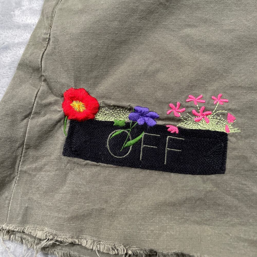 Off White Shorts Womens 26 Green Flower Embroidery Cargo Streetwear Military - Picture 8 of 16